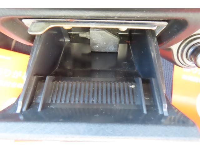 禁煙車で室内キレイです