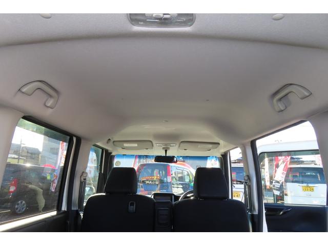 N-BOXカスタム G・Lパッケージ 左右スライドドアー 左側パワスライドドアー ナビ/TV ブルーツース ETC エンジンスターター エコアイドル キーレスエントリー プッシュスタート(12枚目)