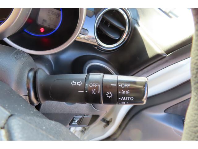 N-BOXカスタム G・Lパッケージ 左右スライドドアー 左側パワスライドドアー ナビ/TV ブルーツース ETC エンジンスターター エコアイドル キーレスエントリー プッシュスタート(27枚目)