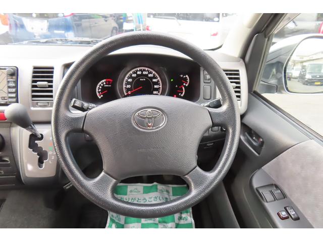 ハイエースワゴン ＧＬ　左側パワースライドドアー　ナビ　バックカメラ　ＥＴＣ　１００Ｖ電源　１０人乗り（16枚目）