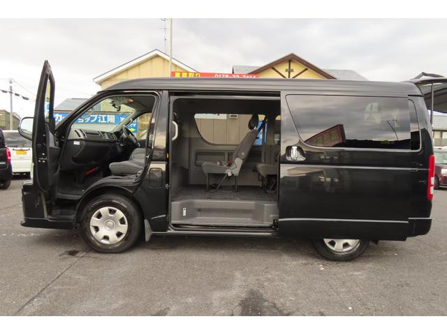 ハイエースワゴン ＧＬ　左側パワースライドドアー　ナビ　バックカメラ　ＥＴＣ　１００Ｖ電源　１０人乗り（21枚目）