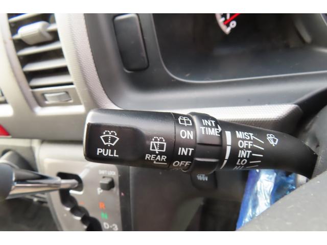 ハイエースワゴン ＧＬ　左側パワースライドドアー　ナビ　バックカメラ　ＥＴＣ　１００Ｖ電源　１０人乗り（29枚目）