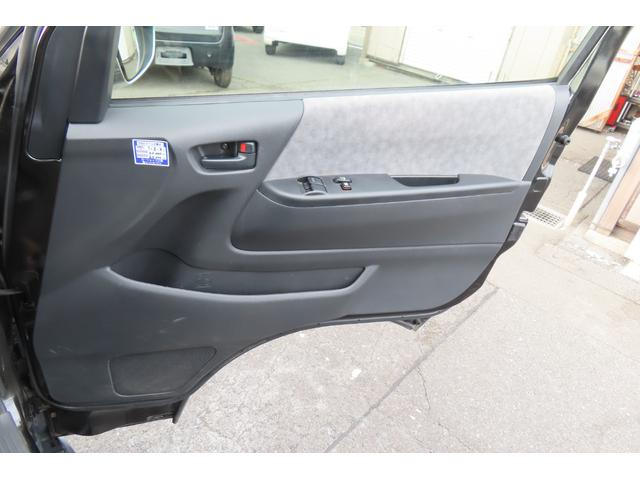 ハイエースワゴン ＧＬ　左側パワースライドドアー　ナビ　バックカメラ　ＥＴＣ　１００Ｖ電源　１０人乗り（30枚目）