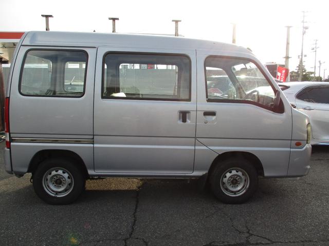 サンバーバン 　４ＷＤ（4枚目）