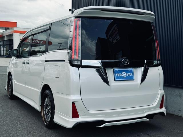 ノア Ｓｉ　ダブルバイビー　モデリスタエアロ　寒冷地仕様　アルパインディスプレイオーディオ　両側パワスラ　車高調　１８インチアルミ　社外フロントグリル　ＥＴＣ（6枚目）