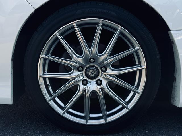 ヴォクシー ＺＳ　煌　関西仕入れ　４ＷＤ　両側パワスラ　ＤＴＶ　Ｂカメラ　両側パワスラ　１８インチアルミ（15枚目）