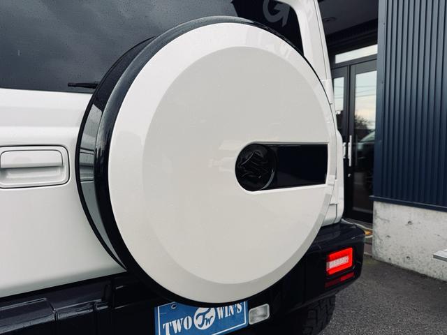 ジムニーシエラ ＪＣ　関東仕入れ　エアロオーバー４点ボディキット　左右出し４本マフラー　ＬＥＤテール　ＫＦＷ１８インチホイール　２インチリフトアップ　イカリング　ＥＴＣ（12枚目）