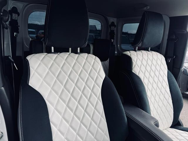 ジムニーシエラ ＪＣ　関東仕入れ　エアロオーバー４点ボディキット　左右出し４本マフラー　ＬＥＤテール　ＫＦＷ１８インチホイール　２インチリフトアップ　イカリング　ＥＴＣ（19枚目）