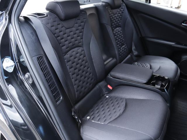 プリウスＰＨＶ Ａ　距離無制限１年間保証付き／新品エアロ／新品ホイール／新品タイヤ（31枚目）