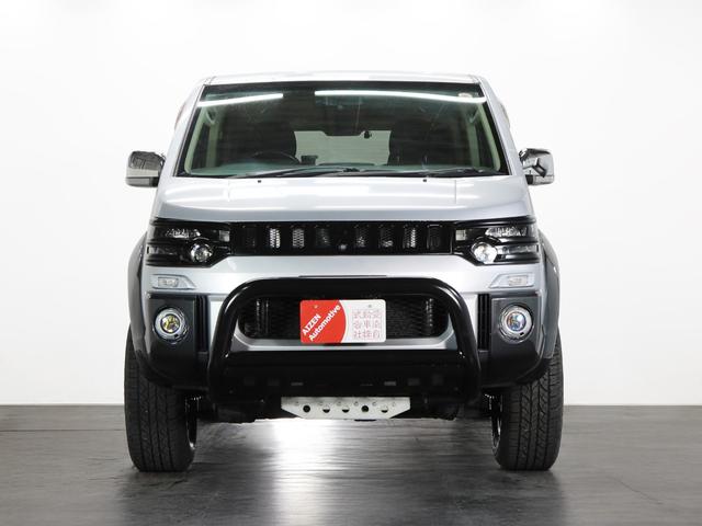 デリカＤ：５ シャモニー　４ＷＤ／リフトアップ／両側パワースライドドア／オーバーフェンダー／社外ホイール／バンパーガード／ライトカバー（6枚目）