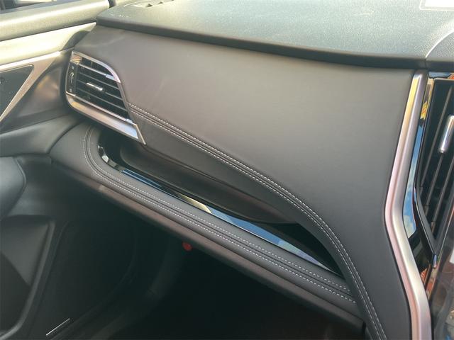 ご覧頂きまして誠に有難うございます！！是非ご来店して頂き、実際にご覧になって頂ければと思います。お客様からのご連絡をスタッフ一同、心よりお待ちしております