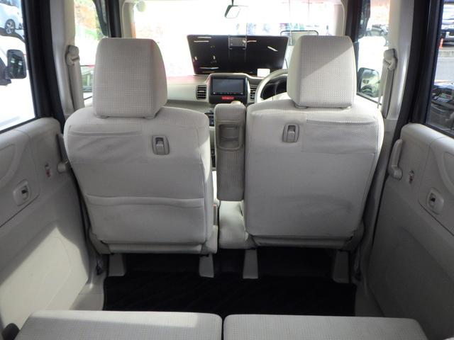 Ｎ－ＢＯＸ Ｃ　４ＷＤ　オートマ（12枚目）
