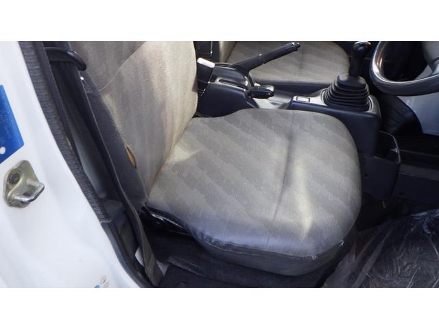 キャリイトラック ダンプ　４ＷＤ　５速（18枚目）