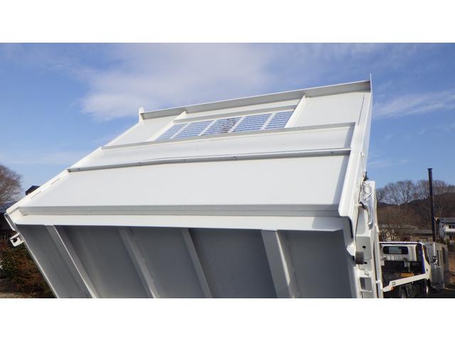 キャリイトラック ダンプ　４ＷＤ　５速（30枚目）