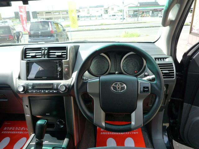 ランドクルーザープラド ＴＸ　ワンオーナー／ナビＴＶ／ＥＴＣ／社外１７インチアルミホイール／スタッドレスタイヤあり（15枚目）