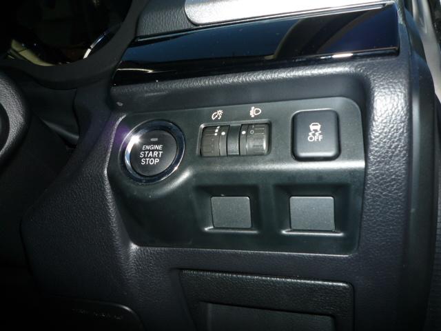 レヴォーグ １．６ＧＴアイサイト　４ＷＤ／ナビＴＶ／ＥＴＣ／バックカメラ（17枚目）