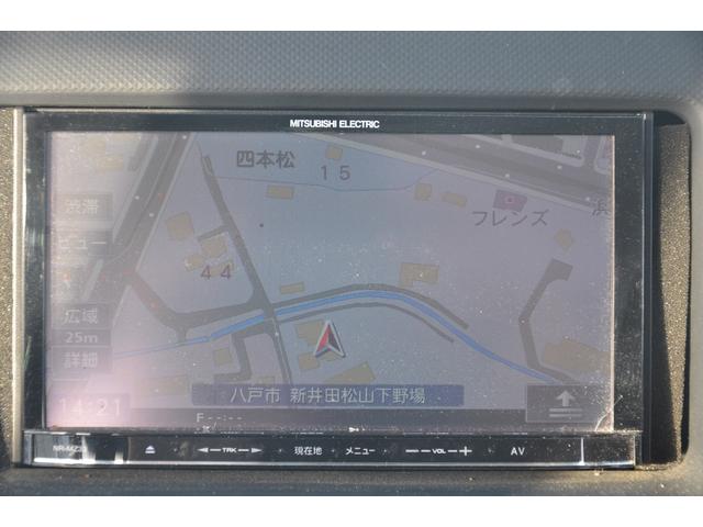 Z Xバージョン 4WD 地デジSDナビ DVD再生 キーレス HIDヘッドライト 純正アルミ(23枚目)
