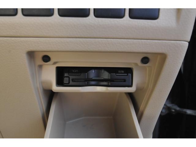 ヴェルファイア ２．４Ｘ　現状販売／現状渡し／４ＷＤ／後期型／両側パワスラ／地デジナビ／バックカメラ／クラッツィオ革調カバー／ステアリングスイッチ／純正アルミ／ＥＴＣ／８人乗／切替式４ＷＤ／パークセンサー／キーレス（33枚目）