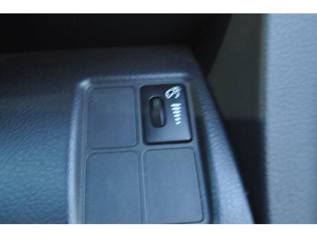 RAV4 G 修復歴無し/4WD/現状販売/地デジHDDナビ/ETC/ドラレコ/18インチアルミ/キーレス/オートクルーズコントロール/フォグランプ/盗難防止システム/衝突安全ボディ/スマートキー/(23枚目)