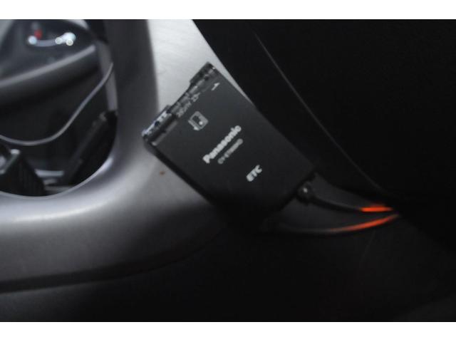 RAV4 G 修復歴無し/4WD/現状販売/地デジHDDナビ/ETC/ドラレコ/18インチアルミ/キーレス/オートクルーズコントロール/フォグランプ/盗難防止システム/衝突安全ボディ/スマートキー/(40枚目)