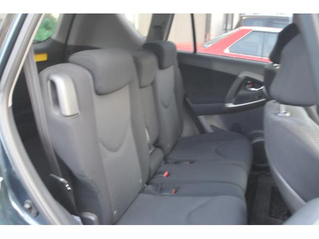 RAV4 G 修復歴無し/4WD/現状販売/地デジHDDナビ/ETC/ドラレコ/18インチアルミ/キーレス/オートクルーズコントロール/フォグランプ/盗難防止システム/衝突安全ボディ/スマートキー/(52枚目)