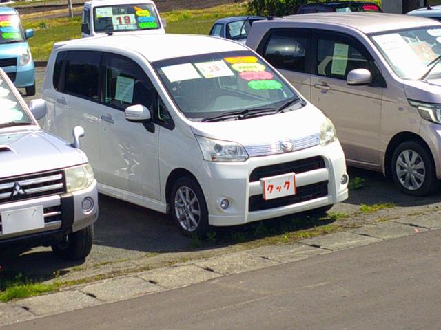 ムーヴ カスタム　Ｘ　４ＷＤ　ＡＴ（3枚目）