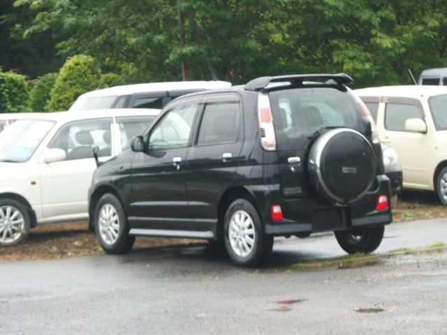 テリオスキッド カスタムL 4WD 5F ターボ(6枚目)