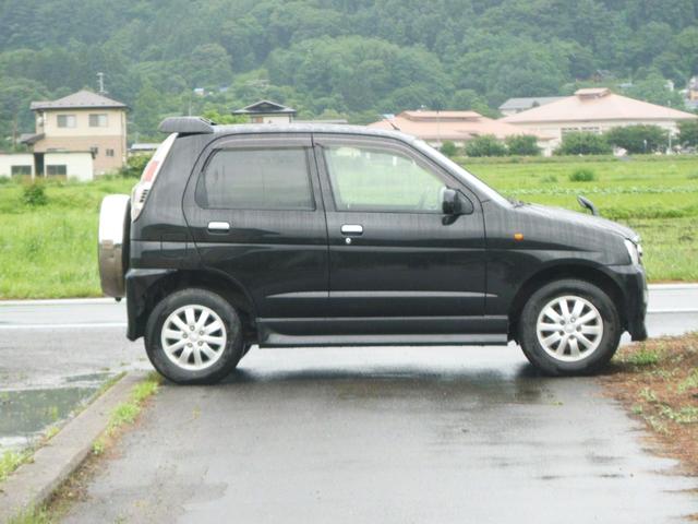 テリオスキッド カスタムL 4WD 5F ターボ(7枚目)