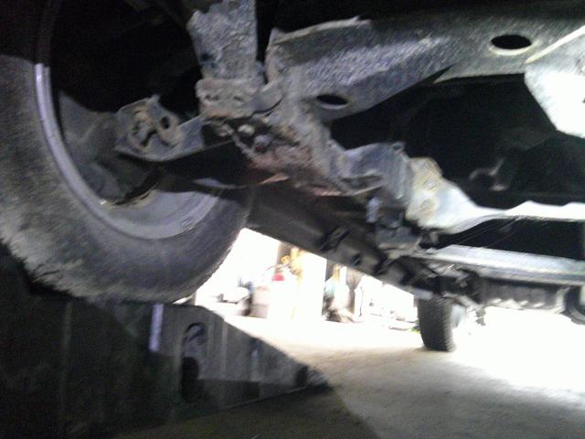 テリオスキッド カスタムL 4WD 5F ターボ(16枚目)