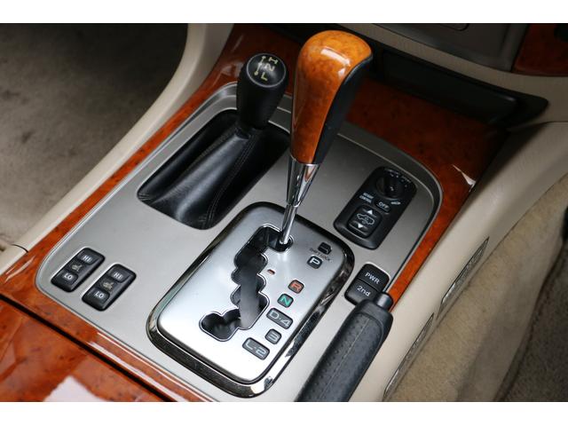 VXリミテッド Gセレクション RAPTOR施工コンプリート 後期モデル Gセレクション マルチレスモデル サンルーフ レザーシート 22インチホイール LXテール 外装ポリマーコーティング施工 足廻り油性シャーシコート 関東仕入れ(34枚目)
