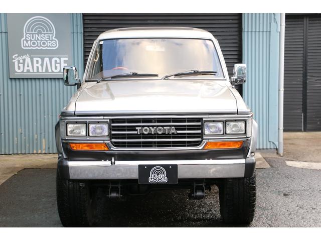 トヨタ ランドクルーザー60 VX 純正ゴールドII サンルーフ トヨタ ランドクルーザー60 VX 純正ゴールドII サンルーフ