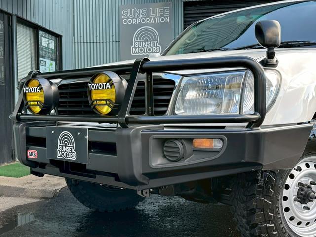 ランドクルーザー１００ ＶＸ　前期ディーゼルターボ４ＷＤ　ＫＥＥＰＳＬＡＮＴ新品リフトアップＫＩＴ新品ＭＴタイヤ＆新品純正ホイール新品ＡＲＢバンパー新品バッテリー（23枚目）