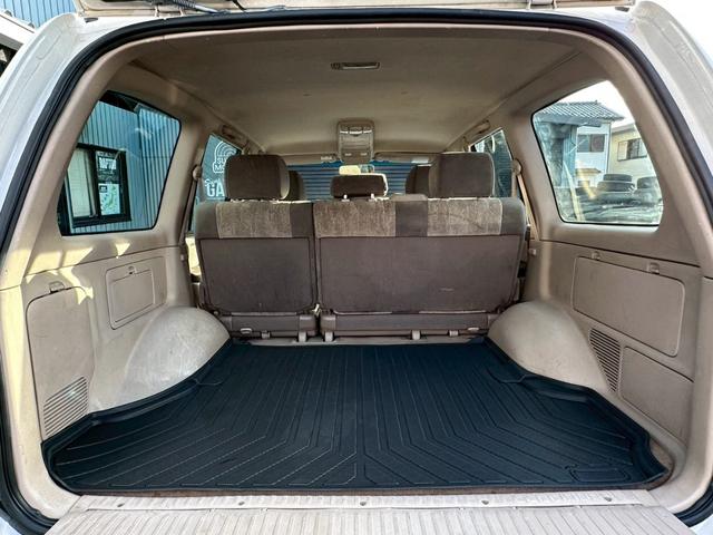 ランドクルーザー１００ ＶＸ　前期ディーゼルターボ４ＷＤ　ＫＥＥＰＳＬＡＮＴ新品リフトアップＫＩＴ新品ＭＴタイヤ＆新品純正ホイール新品ＡＲＢバンパー新品バッテリー（72枚目）