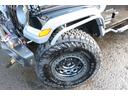 ＪＬラングラー　サハラ　４ＷＤ　ワンオーナー　ＲＡＰＴＯＲ施工　リフトアップ　チューブフェンダー　ＫＭＣ１７インチホイール　ＹＯＫＯＨＡＭＡジオランダー３５ＭＴタイヤ　ＷＡＲＮウインチ　東京オートサロン２０２４出展車両（15枚目）