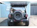 ＪＬラングラー　サハラ　４ＷＤ　ワンオーナー　ＲＡＰＴＯＲ施工　リフトアップ　チューブフェンダー　ＫＭＣ１７インチホイール　ＹＯＫＯＨＡＭＡジオランダー３５ＭＴタイヤ　ＷＡＲＮウインチ　東京オートサロン２０２４出展車両（44枚目）