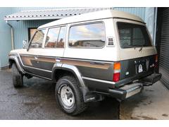 ランドクルーザー６０ ＶＸ　純正ゴールドＩＩ　サンルーフ　リフトアップ公認　新品サイドデカール 0910107A30240622W001 4