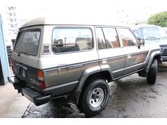 ランドクルーザー６０ ＶＸ　純正ゴールドＩＩ　サンルーフ　リフトアップ公認　新品サイドデカール 0910107A30240622W001 6