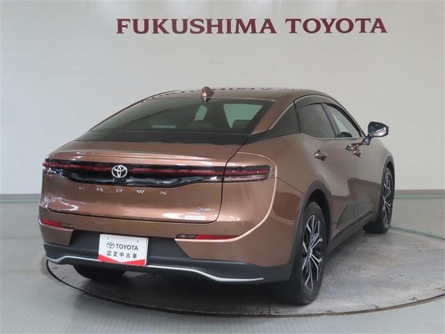 クラウンクロスオーバー Ｇ　４ＷＤ　フルセグ　メモリーナビ　ミュージックプレイヤー接続可　バックカメラ　衝突被害軽減システム　ＥＴＣ　ドラレコ　ＬＥＤヘッドランプ　ワンオーナー　記録簿　アイドリングストップ（4枚目）