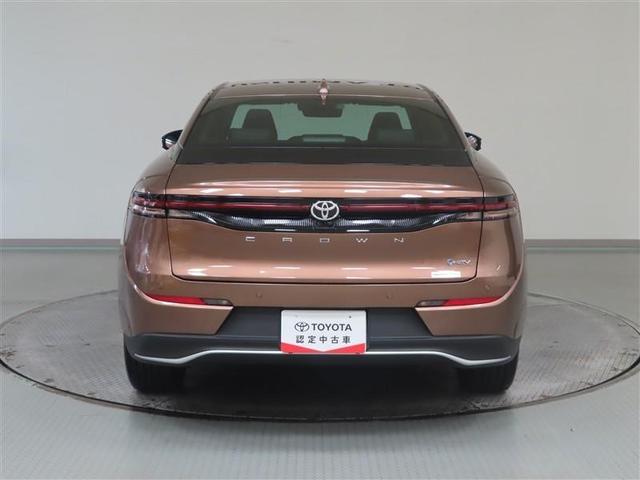 クラウンクロスオーバー Ｇ　４ＷＤ　フルセグ　メモリーナビ　ミュージックプレイヤー接続可　バックカメラ　衝突被害軽減システム　ＥＴＣ　ドラレコ　ＬＥＤヘッドランプ　ワンオーナー　記録簿　アイドリングストップ（6枚目）