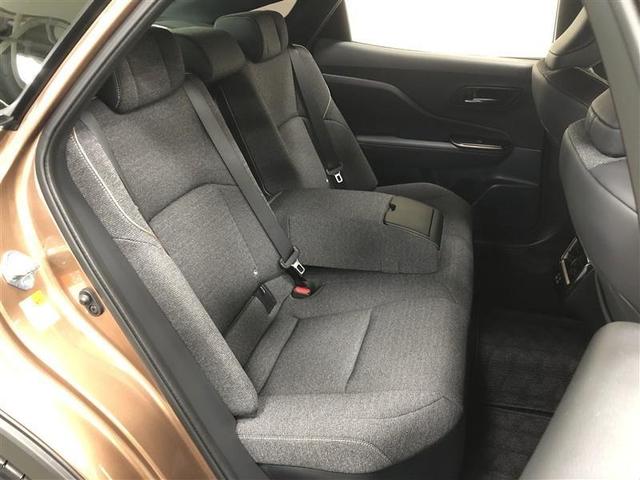 クラウンクロスオーバー Ｇ　４ＷＤ　フルセグ　メモリーナビ　ミュージックプレイヤー接続可　バックカメラ　衝突被害軽減システム　ＥＴＣ　ドラレコ　ＬＥＤヘッドランプ　ワンオーナー　記録簿　アイドリングストップ（11枚目）