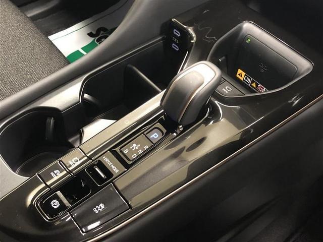 クラウンクロスオーバー Ｇ　４ＷＤ　フルセグ　メモリーナビ　ミュージックプレイヤー接続可　バックカメラ　衝突被害軽減システム　ＥＴＣ　ドラレコ　ＬＥＤヘッドランプ　ワンオーナー　記録簿　アイドリングストップ（22枚目）