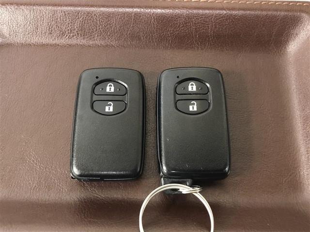 カローラフィールダー ハイブリッド　ＥＸ　ワンセグ　メモリーナビ　ミュージックプレイヤー接続可　バックカメラ　衝突被害軽減システム　ＥＴＣ　アイドリングストップ（30枚目）