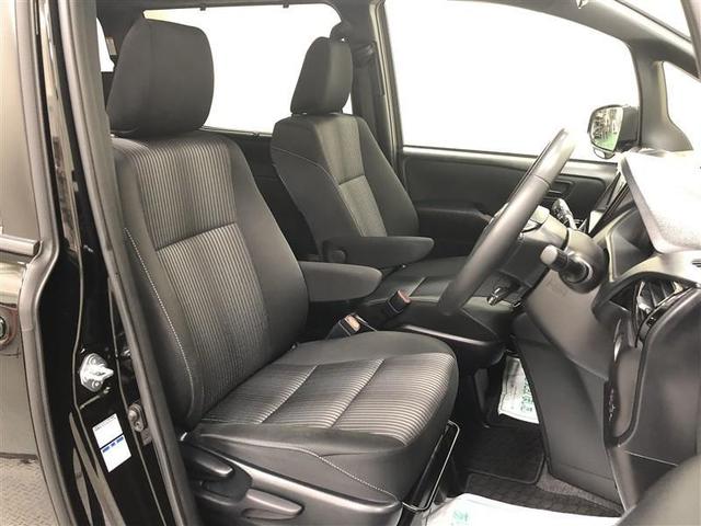 ヴォクシー ＺＳ　４ＷＤ　ワンセグ　メモリーナビ　ミュージックプレイヤー接続可　バックカメラ　衝突被害軽減システム　ＥＴＣ　両側電動スライド　ＬＥＤヘッドランプ　ウオークスルー　乗車定員８人　３列シート　記録簿（11枚目）