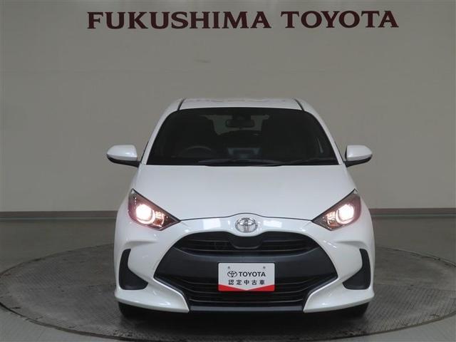 ヤリス Ｘ　４ＷＤ　メモリーナビ　ミュージックプレイヤー接続可　バックカメラ　衝突被害軽減システム　ＥＴＣ　記録簿（7枚目）