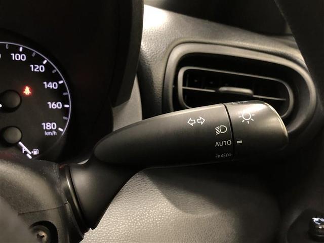 ヤリス Ｘ　４ＷＤ　メモリーナビ　ミュージックプレイヤー接続可　バックカメラ　衝突被害軽減システム　ＥＴＣ　記録簿（26枚目）