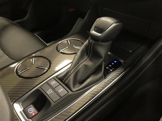 �y�d���p�[�L���O�u���[�L�z�p�[�L���O�u���[�L�̍쓮�E�������X�C�b�`����ōs���܂��B�V�t�g���u�o�v�|�W�V�����ɓ����Ǝ����ō쓮���A�u�o�v�ȊO�̃|�W�V�����ɃV�t�g����Ɖ��������I�[�g�@�\�t���ł��B