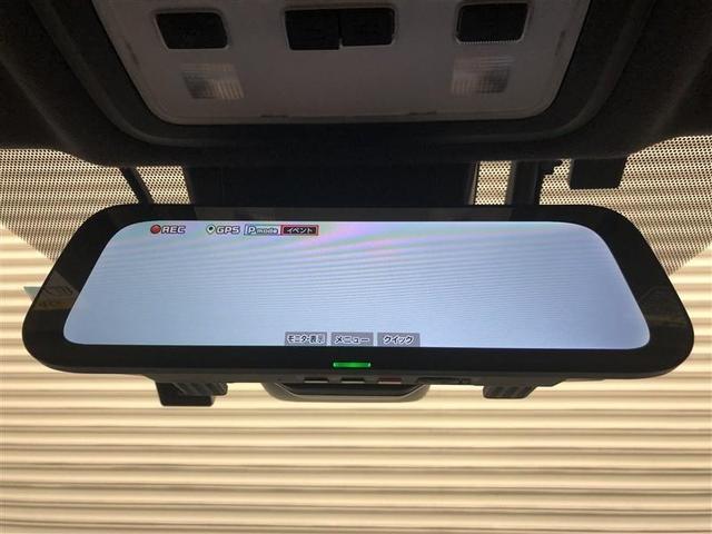 エスクァイア ハイブリッドＧｉ　プレミアムパッケージ　フルセグ　メモリーナビ　ＤＶＤ再生　ミュージックプレイヤー接続可　後席モニター　バックカメラ　衝突被害軽減システム　ＥＴＣ　ドラレコ　両側電動スライド　ＬＥＤヘッドランプ　乗車定員７人　３列シート（32枚目）