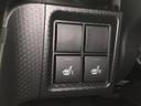運転席・助手席にはシートヒーターが設置されています。寒い冬はもちろん、夏の冷房中に冷えやすい下肢を温めてくれます。