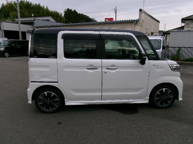 スペーシアカスタム ハイブリッドＸＳターボ　全方位モニター用カメラパッケージ装着車　純正ナビ　ＥＴＣ　デュアルカメラブレーキサポート搭載　両側パワースライドドア　フロントドラレコ　リアサーキュレーター（5枚目）