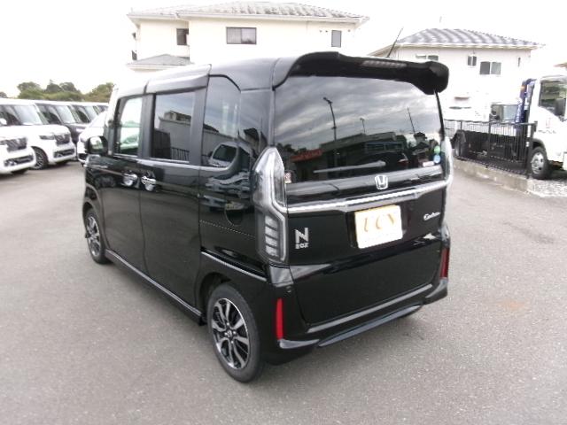 Ｎ－ＢＯＸカスタム Ｇ・Ｌホンダセンシング　ナビ装着用スペシャルパッケージ＋ＥＴＣ車載器　オートリトラミラー　プラズマクラスター技術搭載フルオートエアコ　リア左側パワースライドドア　運転席＆助手席シートヒーター　１４インチアルミホイール（6枚目）